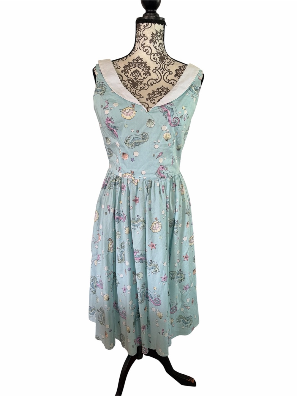 Hell Bunny Light Blue Seashell & Seahorse V-Neck Midi Dress